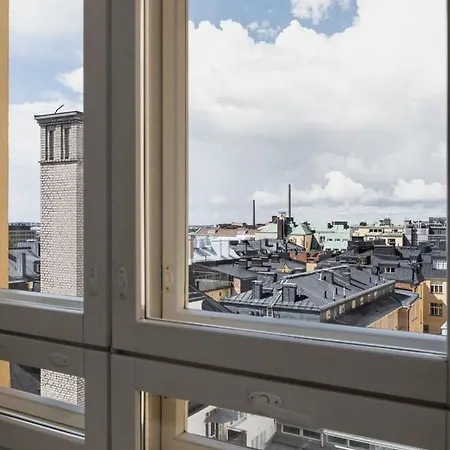 Floor Overlooking Rooftops 헬싱키